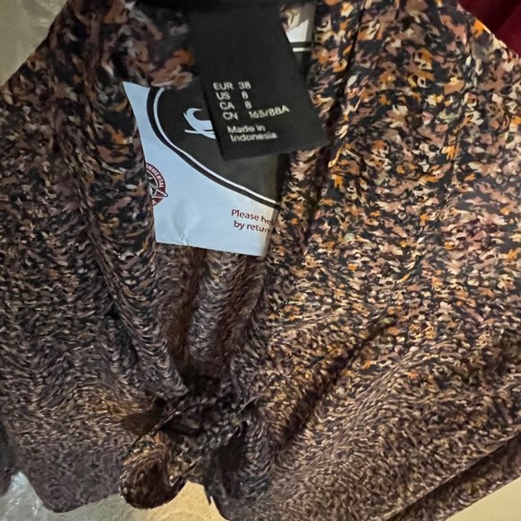 Two Blouses - Picture 5 of 6